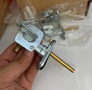 Para <span class=keywords><strong>Kawasaki</strong></span> <span class=keywords><strong>EN</strong></span> EX <span class=keywords><strong>500</strong></span> 600 para Ninja <span class=keywords><strong>Vulcan</strong></span> nueva válvula de tanque de gasolina de combustible Cock Petcock sistemas de cuerpo de motocicleta - Product Image 4