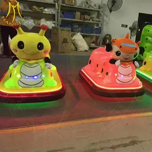 Hansel toptan oyuncak pil plastik çocuklar elektrikli çarpışan araba