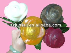 Flor Decorativa con Luces LED, Rosa Roja de Plástico para Regalos de San Valentín - Product Image 3