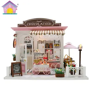 Hongda nueva llegada con luz y música 1 24 casa de muñecas en miniatura mini muebles DIY Kit para niñas