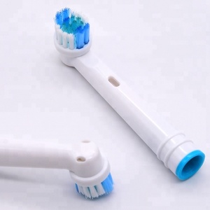 Testine di Ricambio per Spazzolino Elettrico Oral-B, Produzione Professionale all'Ingrosso, Testine Rimovibili Brevettate - Product Image 5