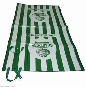 wholesale folding pp woven plastic beach mat,picnic mat,foldable sand less beach mat