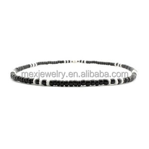 Surfista hawaiano hombres de negro de grano blanco collar de conchas - Product Image 4