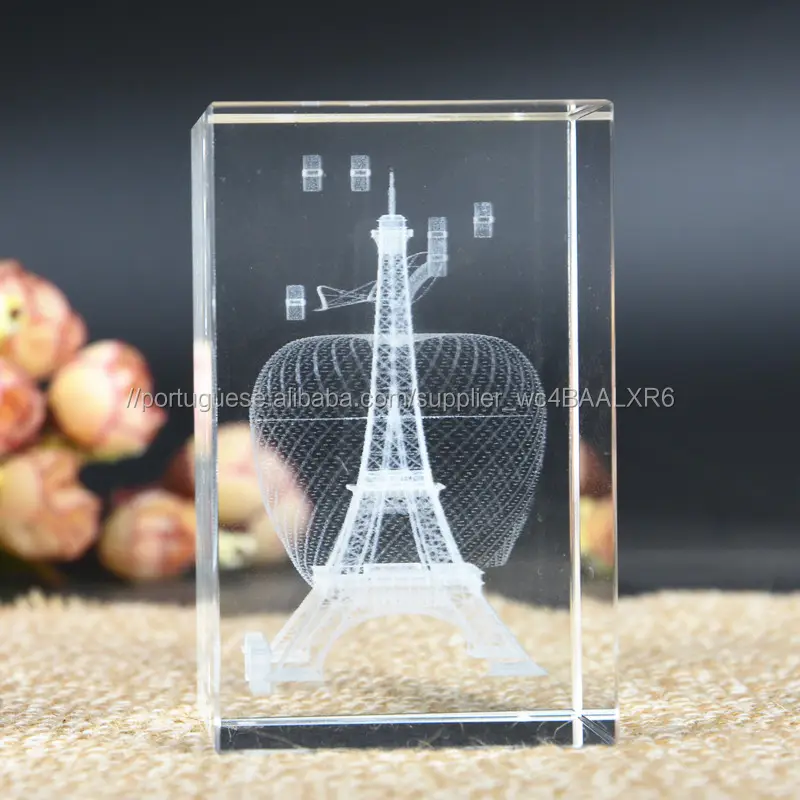 Requintado Bloco De Vidro De Cristal Da Torre Eiffel Gravado 3D Laser para Lembrança
