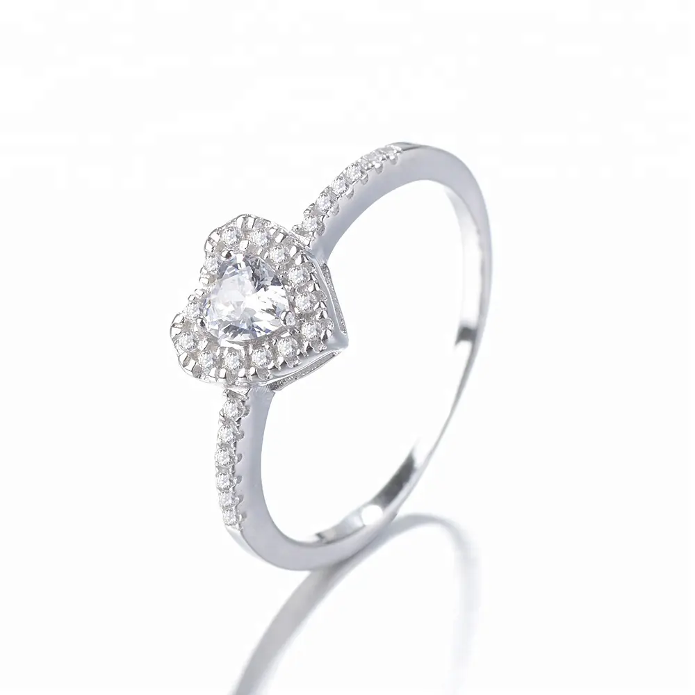 Venta caliente 925 puro de corazón de plata de diamante delicado anillo de corazón con Cz de la joyería