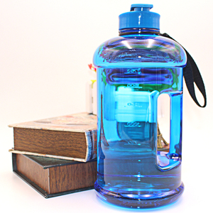 Nueva patente 2.2L botella <span class=keywords><strong>de</strong></span> agua GIMNASIO, GALONES <span class=keywords><strong>de</strong></span> agua 2.2L jur con correa, 2.2L botella <span class=keywords><strong>de</strong></span> agua <span class=keywords><strong>de</strong></span> plástico - Product Image 6