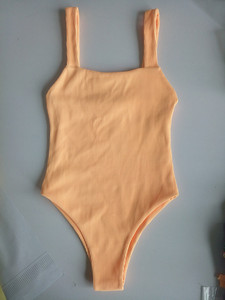 <span class=keywords><strong>Costume</strong></span> <span class=keywords><strong>da</strong></span> <span class=keywords><strong>Bagno</strong></span> Intero Reversibile <span class=keywords><strong>Senza</strong></span> <span class=keywords><strong>Cuciture</strong></span> in Tessuto Italiano di Lusso, Etichetta Privata, Modello Cheeky per Donne - Product Image 5