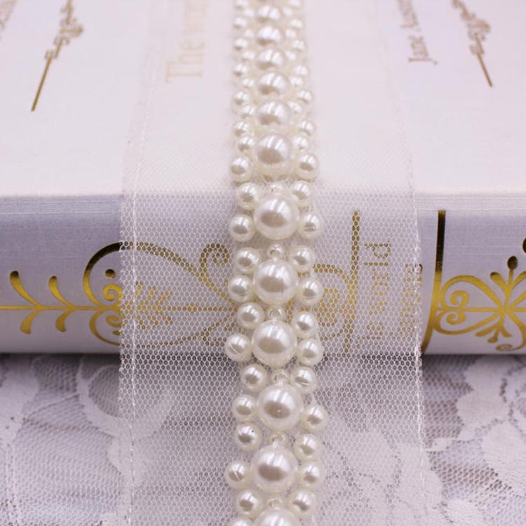 Bianco con perla bianca