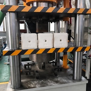 Nhà máy Bán Cubic và Vòng Muối Khoáng Liếm Khối Máy Làm - Product Image 4