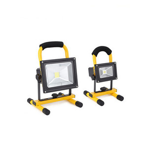 10watt 20watt 30watt 50watt battery powered led portable flood light Car charging <strong>lamp</strong> <strong>charge</strong> phone - Product Image 3
