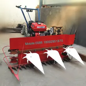 Large stock agricultural machinery harvester