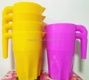 Huishoudelijke Plastic Fruit Pitcher Waterkan Ei met Deksel en Handvat