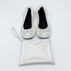 女性のゴールドバレエフラットは、パーティーダンス、プロモーションギフト、バッグ付きの結婚式のためのバレリーナシューズをロールアップします - Product Image 6