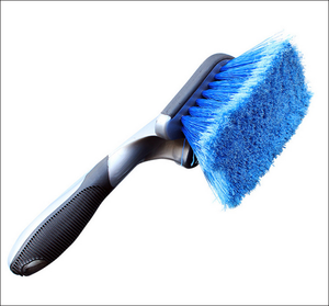 Plastic wheel car wash brush with TPR handle car clean brush