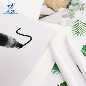 Marqueur de <span class=keywords><strong>peinture</strong></span> acrylique DIY <span class=keywords><strong>pour</strong></span> chaussures – <span class=keywords><strong>Peinture</strong></span> acrylique DIY tendance, imperméable et effaçable <span class=keywords><strong>pour</strong></span> chaussures confortables - Product Image 5