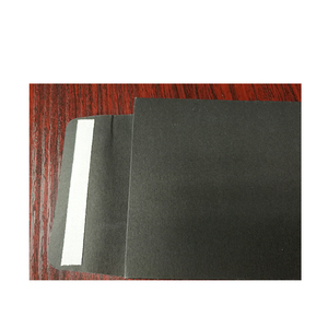 Commercio all'ingrosso su ordinazione a3 a4 a7 nero kraft buste <span class=keywords><strong>di</strong></span> <span class=keywords><strong>carta</strong></span> borsa con silvery fogli <span class=keywords><strong>di</strong></span> logo <span class=keywords><strong>di</strong></span> trasporto libero kraft busta <span class=keywords><strong>di</strong></span> <span class=keywords><strong>carta</strong></span> - Product Image 2