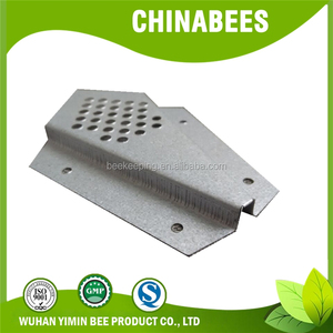 <span class=keywords><strong>El</strong></span> mejor precio de metal esquina de abeja apicultura herramienta de escape suministros - Product Image 1