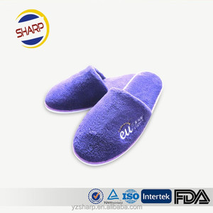 Pantoufles douces simples pour la maison, pantoufles d'intérieur chaudes - Product Image 1