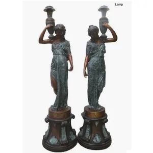 Estátua de bronze da senhora com lâmpada escultura do jardim à venda