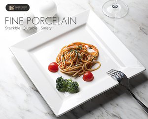 <span class=keywords><strong>Set</strong></span> di <span class=keywords><strong>Piatti</strong></span> in Porcellana Bianca di Alta Qualità, Stoviglie Quadrate in Ceramica Bianca per Hotel, Mercato delle Porcellane di Yiwu - Product Image 2