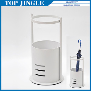 Grand porte-manteau extensible au design contemporain en métal à 6 niveaux avec finition noire pour chambre à coucher et salle de bain - Product Image 6