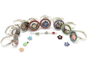 Bán Sỉ Vòng Mề Đay Sống Động Kỷ Niệm Kim Cương Giả Hợp Kim Kẽm Có Mề Đay Thủy Tinh - Product Image 3