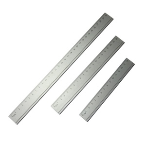 Righello in Metallo di Qualità con Logo Personalizzato, Righello Dritto in Alluminio da 20cm per Studenti, Materiale Scolastico - Product Image 3