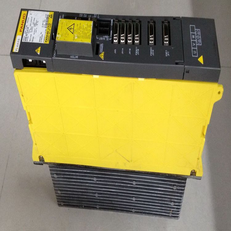 FANUC Servo Amplifier Drive A06B-6079-H106 A06B-6079-H105 A06B