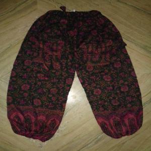 Moda de invierno Acrílico Lana Impreso Multi Colores Pantalones Mayorista Exportador de India - Product Image 6