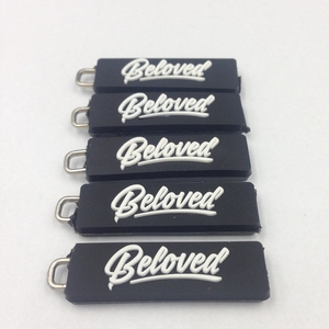Crea i tuoi tiranti <span class=keywords><strong>per</strong></span> <span class=keywords><strong>cerniere</strong></span> personalizzati in gomma, PVC o silicone con logo - Product Image 2