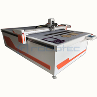 China CNC Leer Kartonnen Cutter 1625 Oscillerende Mes Snijmachine met Goede Prijs