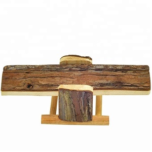 Casa de madeira para roedores, animais de estimação de madeira para guiné porcos hamster coelho estilo castelo casa de roedores - Product Image 3