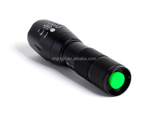 <span class=keywords><strong>Torcia</strong></span> LED 10W con Zoom, 100.000 Lumen, Dimmerabile, Impermeabile, Design in Alluminio per Campeggio - Product Image 3