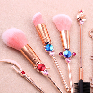 Polvere cosmetica fondotinta ombretto kit per il trucco del viso strumento con parte superiore <span class=keywords><strong>di</strong></span> cristallo <span class=keywords><strong>Sailor</strong></span> <span class=keywords><strong>Moon</strong></span> Set <span class=keywords><strong>di</strong></span> pennelli per il trucco in metallo 8 pezzi - Product Image 5