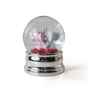 Customized Wedding Favors Snow <strong>Globe</strong> - Product Image 4