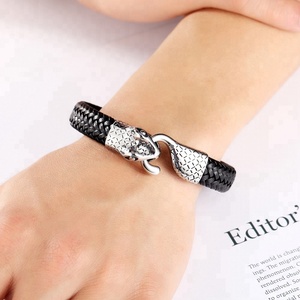 Pulsera clásica de cuero de serpiente de acero inoxidable para hombre, pulsera de alta calidad para deportes al aire libre, hebilla de gancho fácil, regalo de joyería al por mayor - Product Image 2