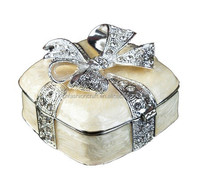 Boîte à bijoux en métal de forme carrée, annuaire des fournisseurs de boîtes à bijoux, boîte à bijoux