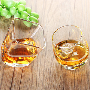 Vaso de whisky redondo de lujo, vaso de whisky, cristal de roca, 220 ml, venta al por mayor - Product Image 3