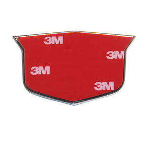 Alta calidad de encargo barato Diseño del coche de metal insignia con 3 <span class=keywords><strong>m</strong></span> pegamento trasero - Product Image 1