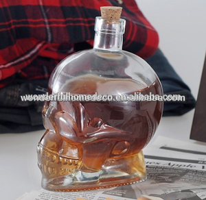 <span class=keywords><strong>Vodka</strong></span> 750ml cráneo de cristal de la botella con corcho/cráneo botella/pintura de la mano del cráneo de la botella de vidrio - Product Image 2