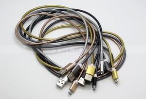 Cable USB3.0 de Aleación Metálica de <span class=keywords><strong>Alta</strong></span> <span class=keywords><strong>Gama</strong></span>, Cable Flexible Micro USB V8 para Teléfono Celular <span class=keywords><strong>Samsung</strong></span> Huawei - Product Image 3