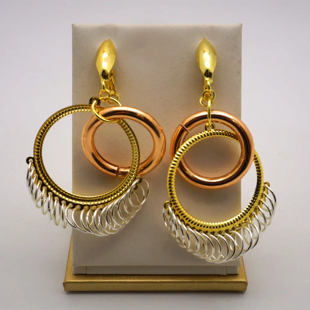 नई डिजाइन सुंदर सोने के गहने में अच्छा कान की बाली उच्च गुणवत्ता