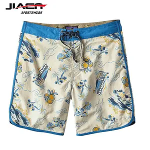 Pria Surfing Custom Boardshorts dengan Strech Kain