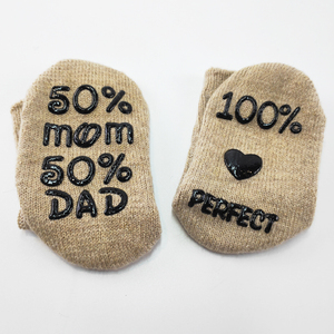 Vente en gros Coffret cadeau pour bébé Chaussettes bébé, 4 paires de chaussettes en <span class=keywords><strong>laine</strong></span> drôles pour nouveau-né, Chaussettes bébé antidérapantes chaudes pour l'hiver - Product Image 4