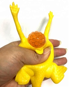 Juguetes Promocionales Divertidos, Huevos de Pascua de Plástico Suave Amarillo, Pollo que Pone Huevos - Product Image 4