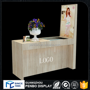 2016 centro comercial de moda de diseño moderno mostrador de madera para la tienda de ropa tienda de caja - Product Image 1