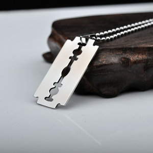 Creativo degli uomini In Acciaio Inox Rasoio Ciondolo In <span class=keywords><strong>Argento</strong></span> della Sfera di Colore Lama Della <span class=keywords><strong>Collana</strong></span> Della Catena - Product Image 3