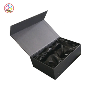 Cardboard Packaging Box Satin Lined Gift Boxes