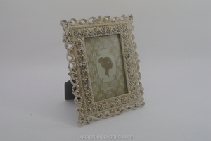 Bàn Chải Màu Trắng Khung Hình Vàng Nhỏ <span class=keywords><strong>Baroque</strong></span> Khung Ảnh 2.5*3.5 Nhựa Khung Hình Cho Tất Cả Các Gia Đình - Product Image 4