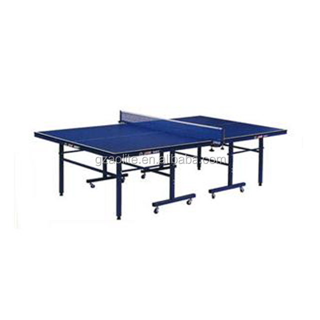 Table de ping-pong intérieure mobile Matériel d'exercice pliable Matériau principal MDF pour les sports d'extérieur Table de ping-pong